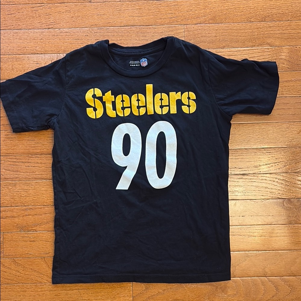 Pittsburgh Steelers TJ Watt. T-shirt jersey. EUC. Smoke free home. Size M 10/12